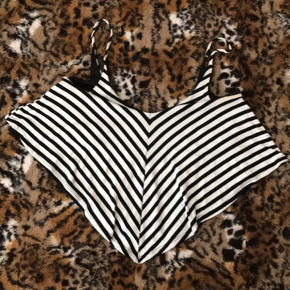 Top - Picture 1 of 1